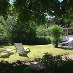 D' Annelise Domek alpejski